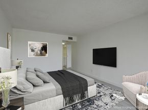 23305 Barwood Lane 406, Boca Raton FL 33428