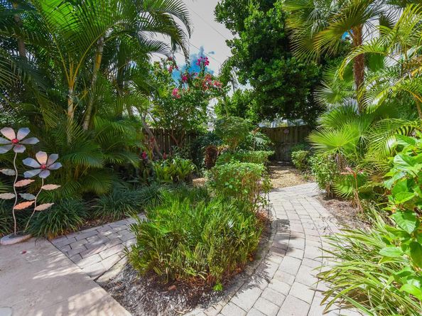 708 NW 6th Drive, Boca Raton FL 33486