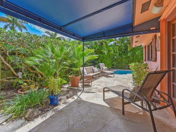 708 NW 6th Drive, Boca Raton FL 33486