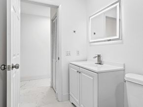 1214 Peak Rd, Lantana FL 33462