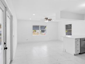 1214 Peak Rd, Lantana FL 33462