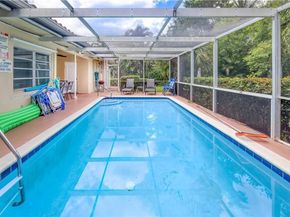2613-2615 NE 33rd Avenue, Fort Lauderdale FL 33308