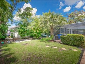 2613-2615 NE 33rd Avenue, Fort Lauderdale FL 33308