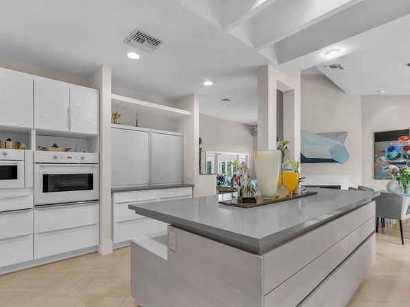 3146 N Miro Drive, Palm Beach Gardens FL 33410
