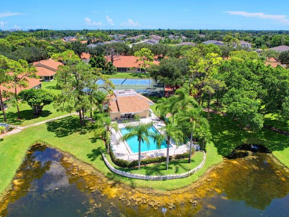 203 Maplewood Drive, Greenacres FL 33415