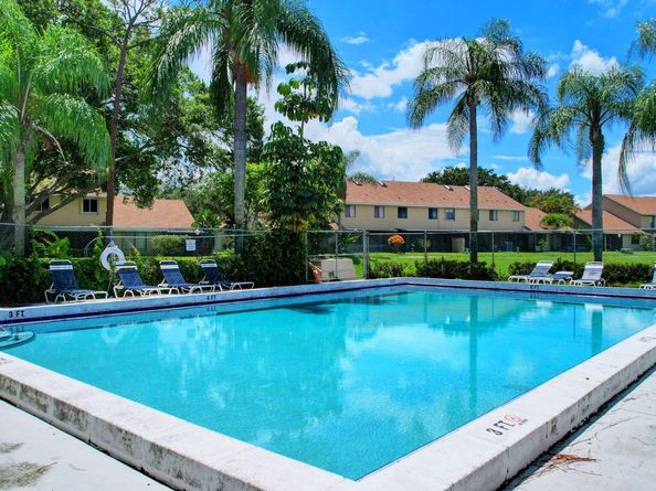 203 Maplewood Drive, Greenacres FL 33415