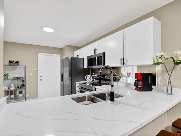 203 Maplewood Drive, Greenacres FL 33415