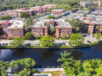 620 Tennis Club Dr