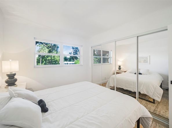 620 Tennis Club Dr 111, Fort Lauderdale FL 33311