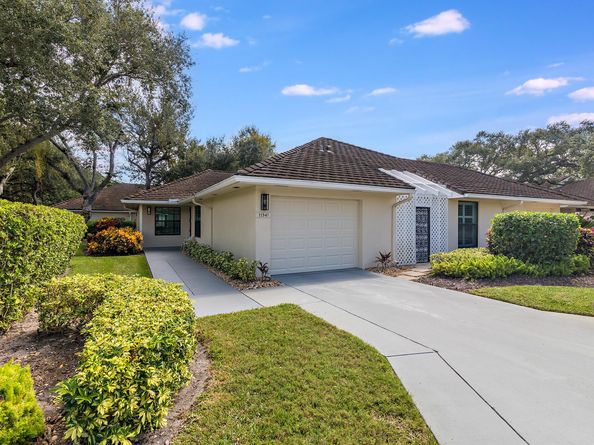 11341 Briarwood Place, North Palm Beach FL 33408