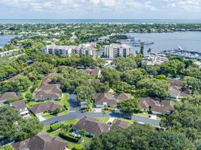 11341 Briarwood Place, North Palm Beach FL 33408