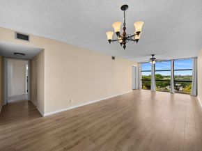 800 Parkview Dr 625, Hallandale Beach FL 33009