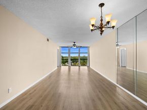 800 Parkview Dr 625, Hallandale Beach FL 33009