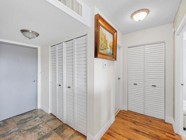1831 NE 38th Street 410, Oakland Park FL 33308
