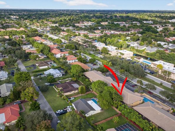 3034 Coral Springs Dr 202, Coral Springs FL 33065