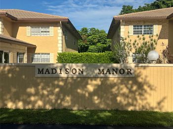 3034 Coral Springs Dr
