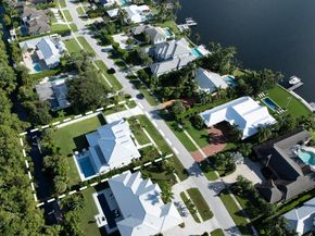 11823 Lake Shore Place, North Palm Beach FL 33408
