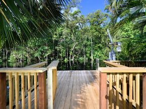 11823 Lake Shore Place, North Palm Beach FL 33408