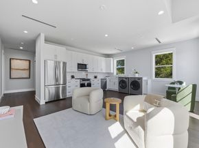 11823 Lake Shore Place, North Palm Beach FL 33408