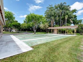 8089 Springtree Road, Boca Raton FL 33496