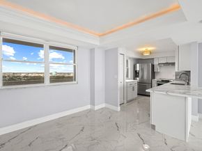 5200 N Flagler Drive 1404, West Palm Beach FL 33407