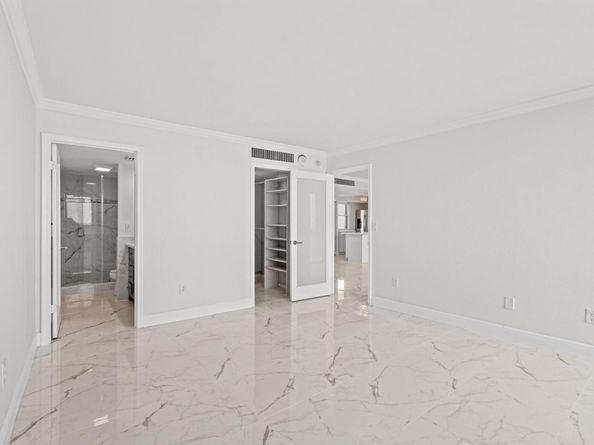 5200 N Flagler Drive 1404, West Palm Beach FL 33407