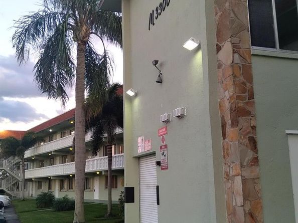 3300 Springdale Boulevard 208, Palm Springs FL 33461