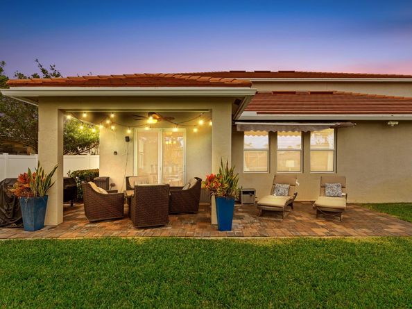 11941 Cypress Key Way, Royal Palm Beach FL 33411