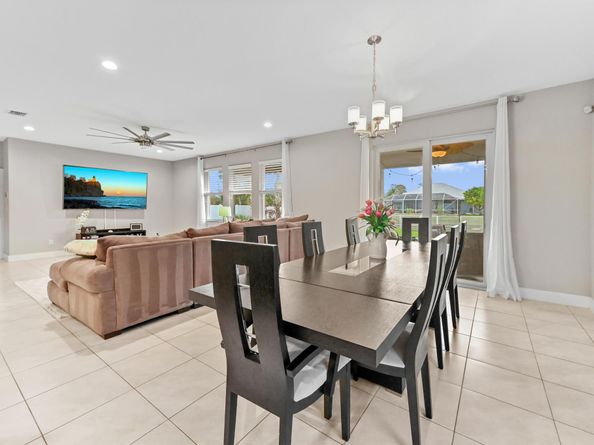 11941 Cypress Key Way, Royal Palm Beach FL 33411