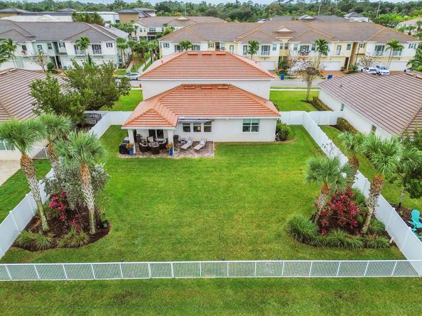 11941 Cypress Key Way, Royal Palm Beach FL 33411