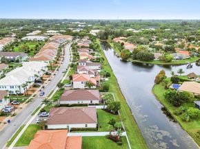 11941 Cypress Key Way, Royal Palm Beach FL 33411