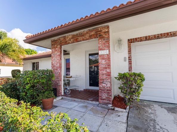 334 NW 42nd Street, Boca Raton FL 33431