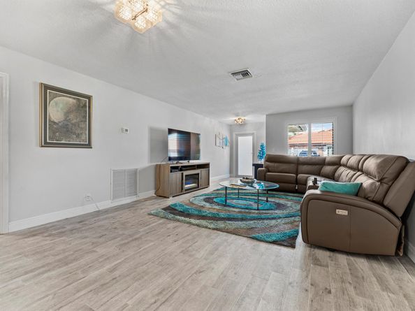 334 NW 42nd Street, Boca Raton FL 33431