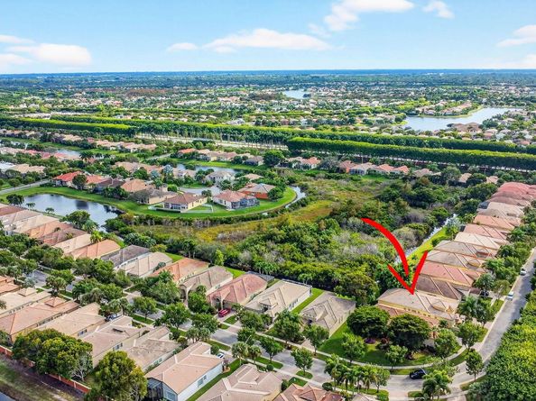 1848 Via Castello, Wellington FL 33411