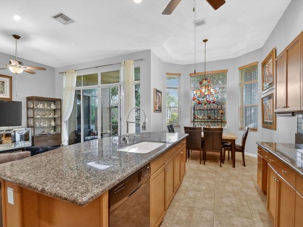 1848 Via Castello, Wellington FL 33411