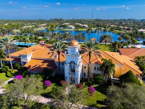 8199 Saint Johns Court, Wellington FL 33414