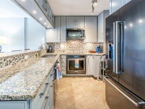 1831 NE 38th St 206, Fort Lauderdale FL 33308