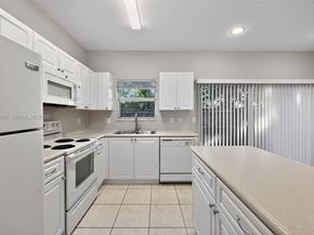 1614 SE 31st Court, Homestead FL 33035