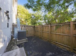 1614 SE 31st Court, Homestead FL 33035