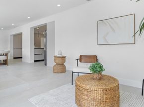 965 SE 10th Court, Pompano Beach FL 33060