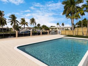 965 SE 10th Court, Pompano Beach FL 33060