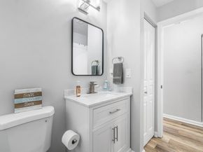 5112 Aurora Lake Circle, Greenacres FL 33463