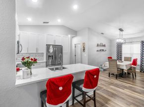 5112 Aurora Lake Circle, Greenacres FL 33463