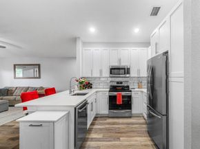 5112 Aurora Lake Circle, Greenacres FL 33463