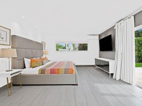 2711 Mayan Dr, Fort Lauderdale FL 33316