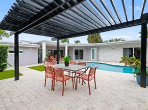 2711 Mayan Dr, Fort Lauderdale FL 33316