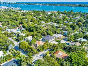 383 31st Court, West Palm Beach FL 33407