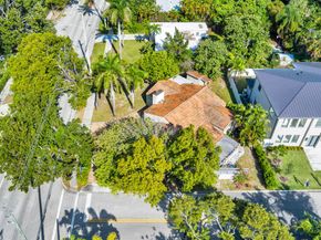 383 31st Court, West Palm Beach FL 33407
