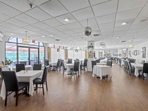 3138 Via Poinciana 116, Lake Worth FL 33467