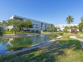 3138 Via Poinciana 116, Lake Worth FL 33467